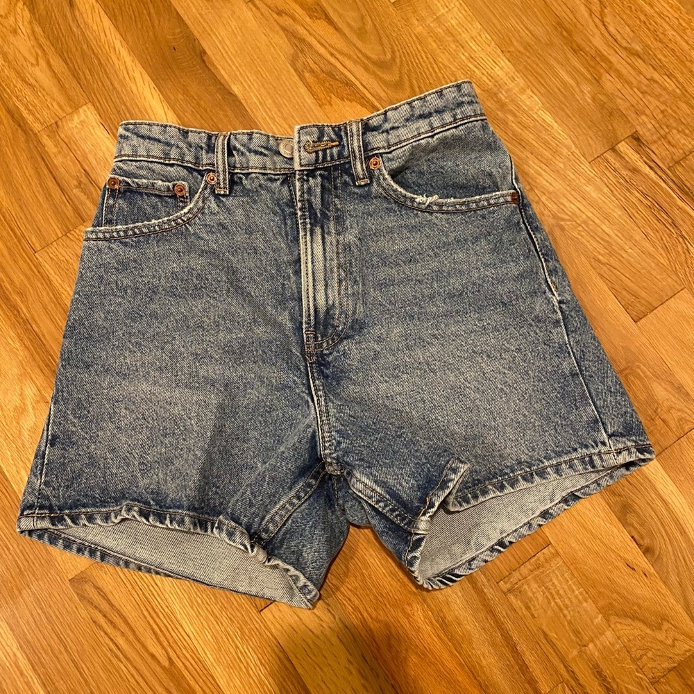 Zara slit straight denim shorts